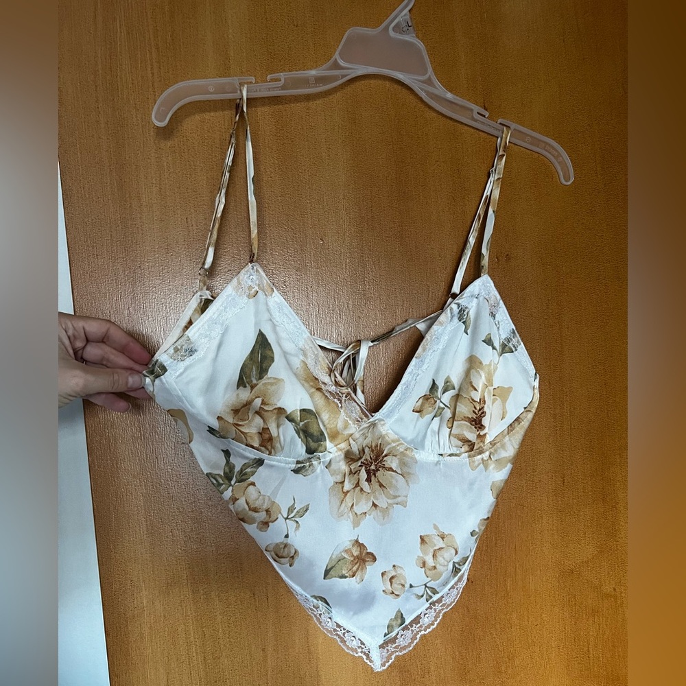 Floral V-Cut Cropped Silk Tank